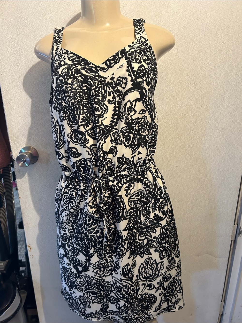 Merona Black & White Floral Tie-Waist Midi Dress